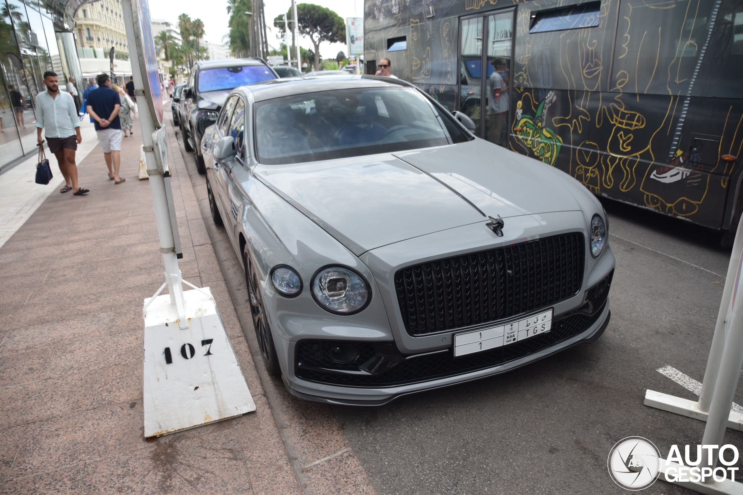 Bentley Flying Spur V8 S 2023