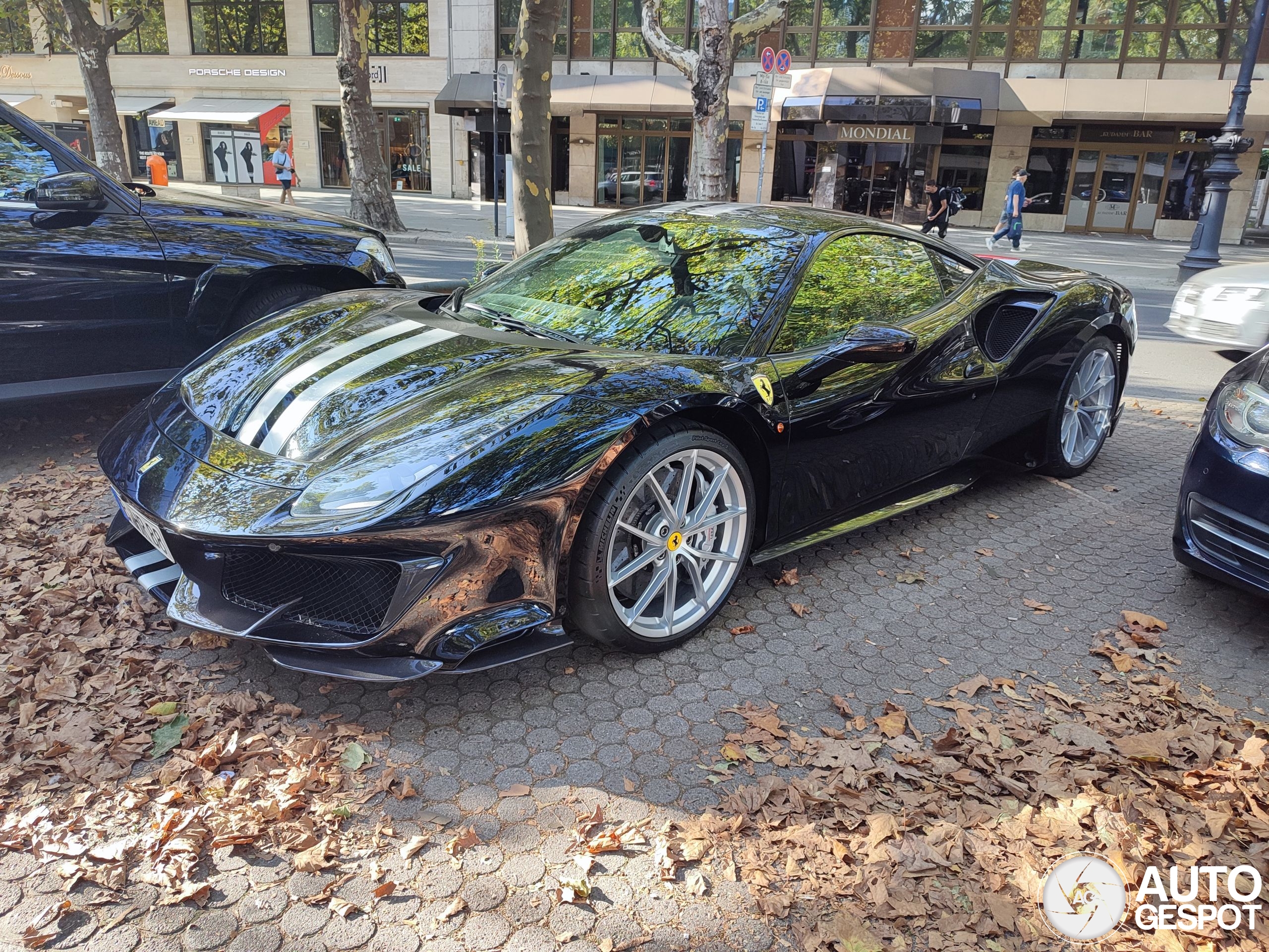 Ferrari 488 Pista