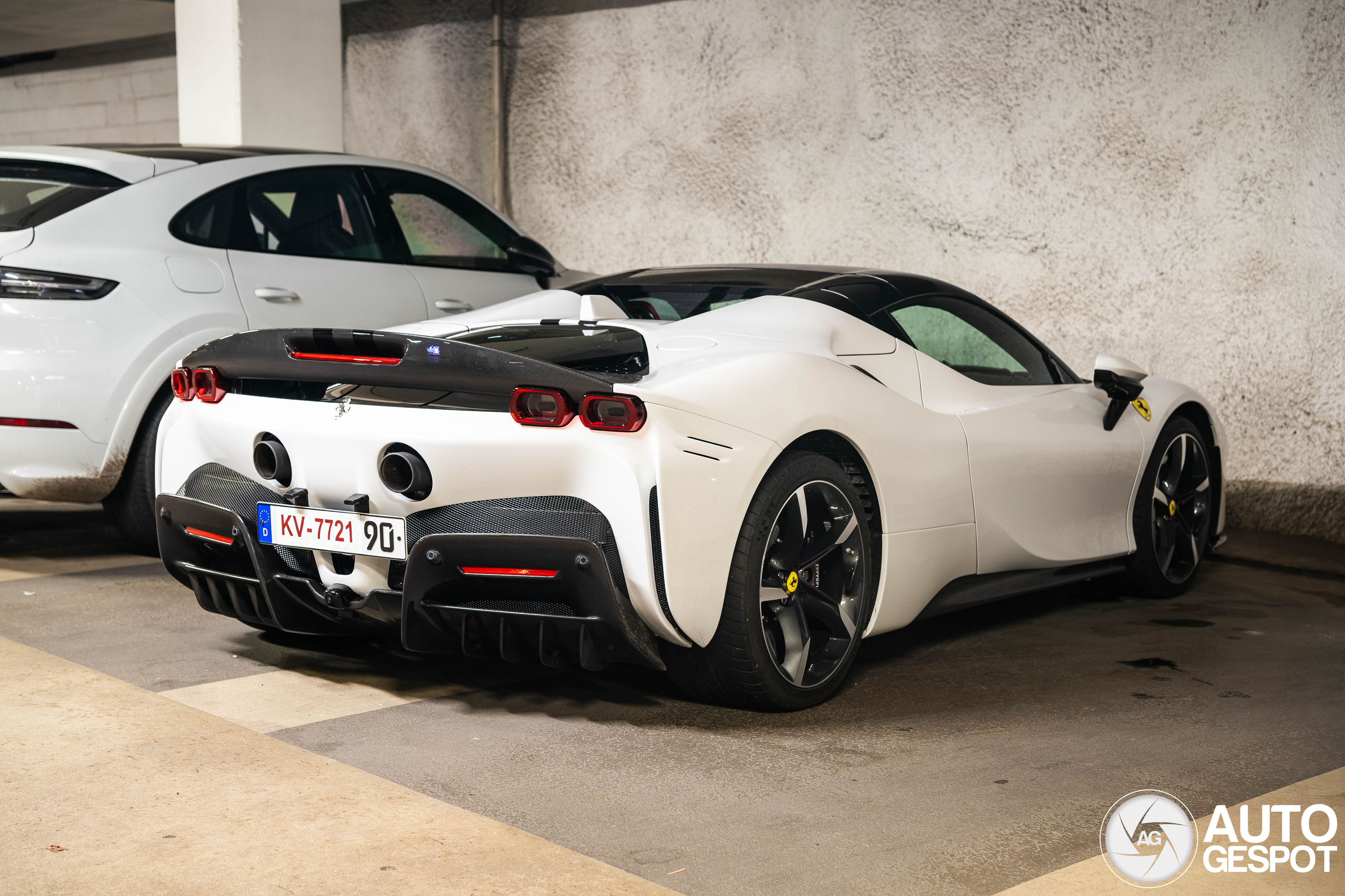 Ferrari SF90 Spider Assetto Fiorano