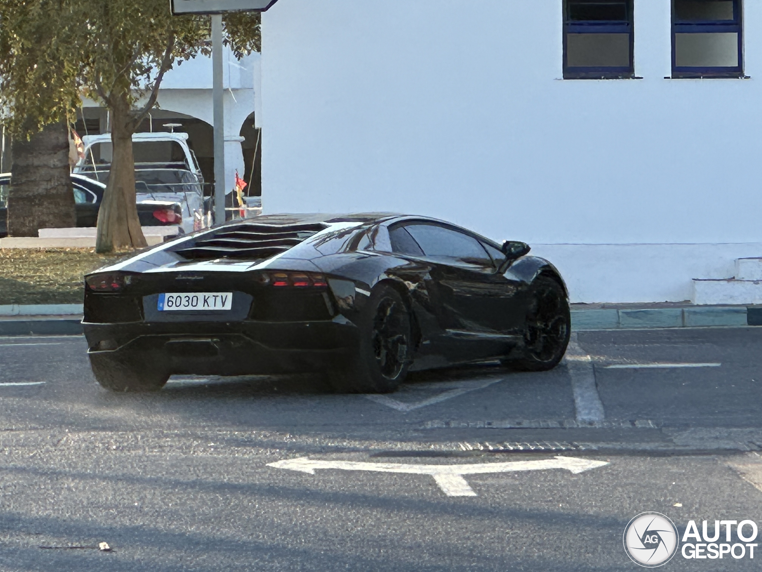 Lamborghini Aventador LP700-4