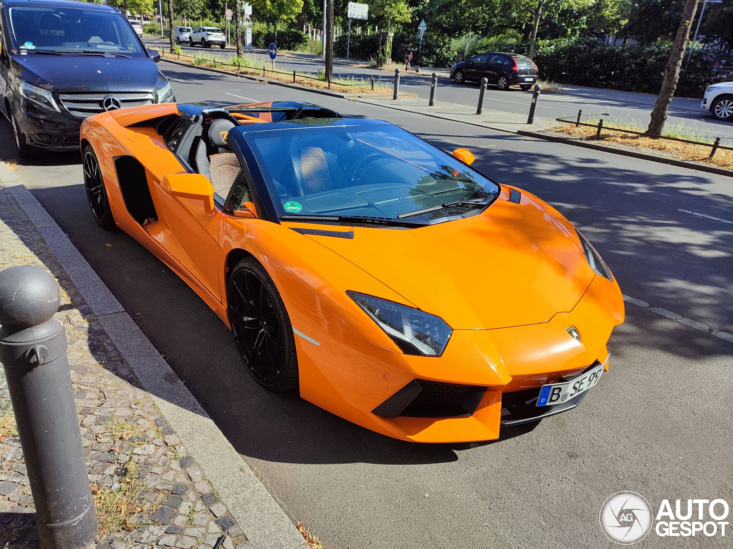 Lamborghini Aventador LP700-4 Roadster