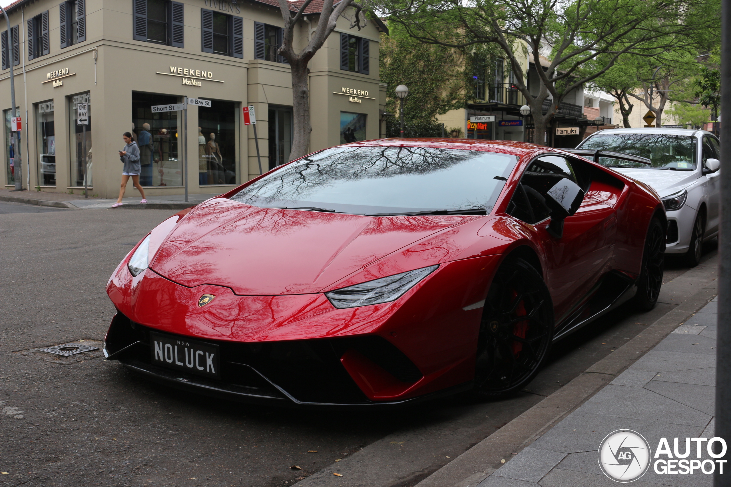 Lamborghini Huracán LP640-4 Performante