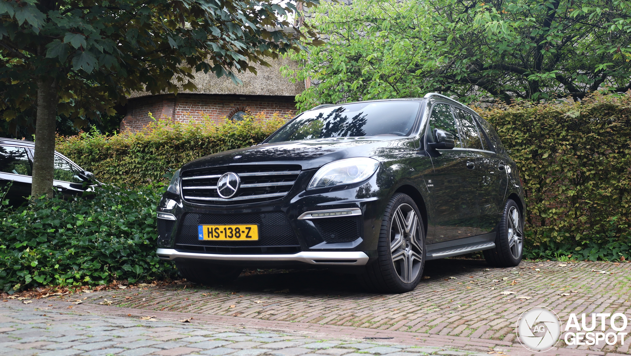 Mercedes-Benz ML 63 AMG W166