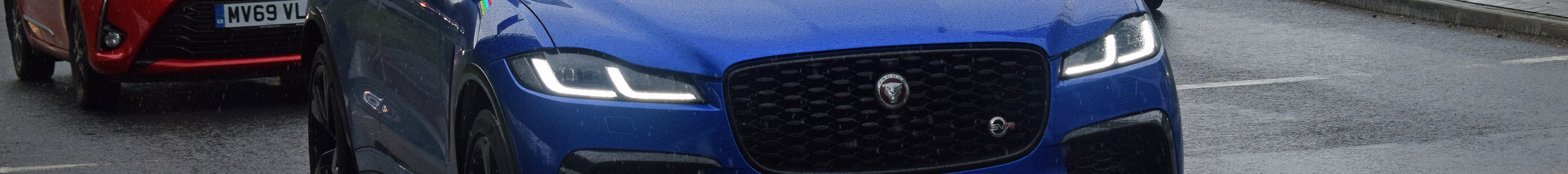 Jaguar F-PACE SVR 2021