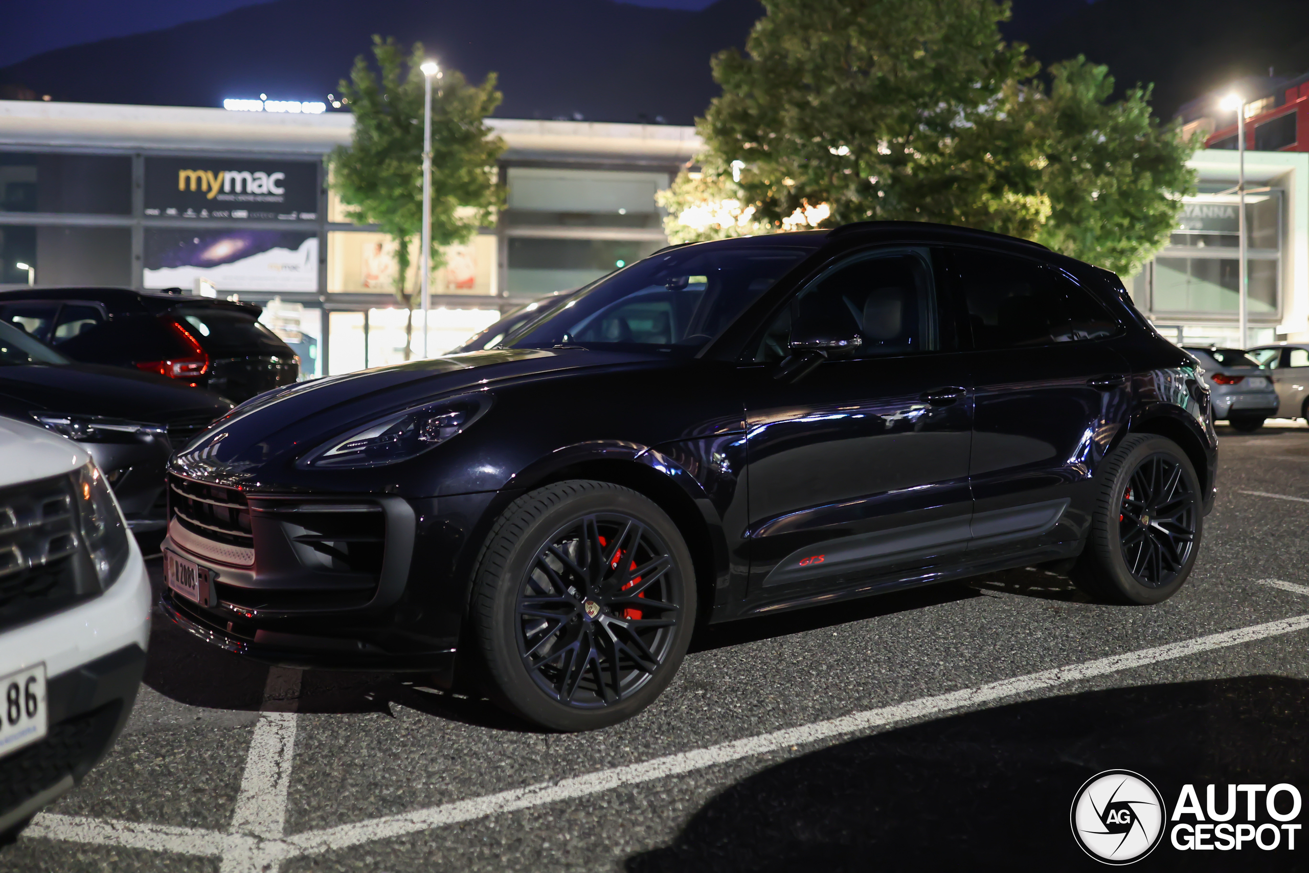 Porsche 95B Macan GTS MkIII