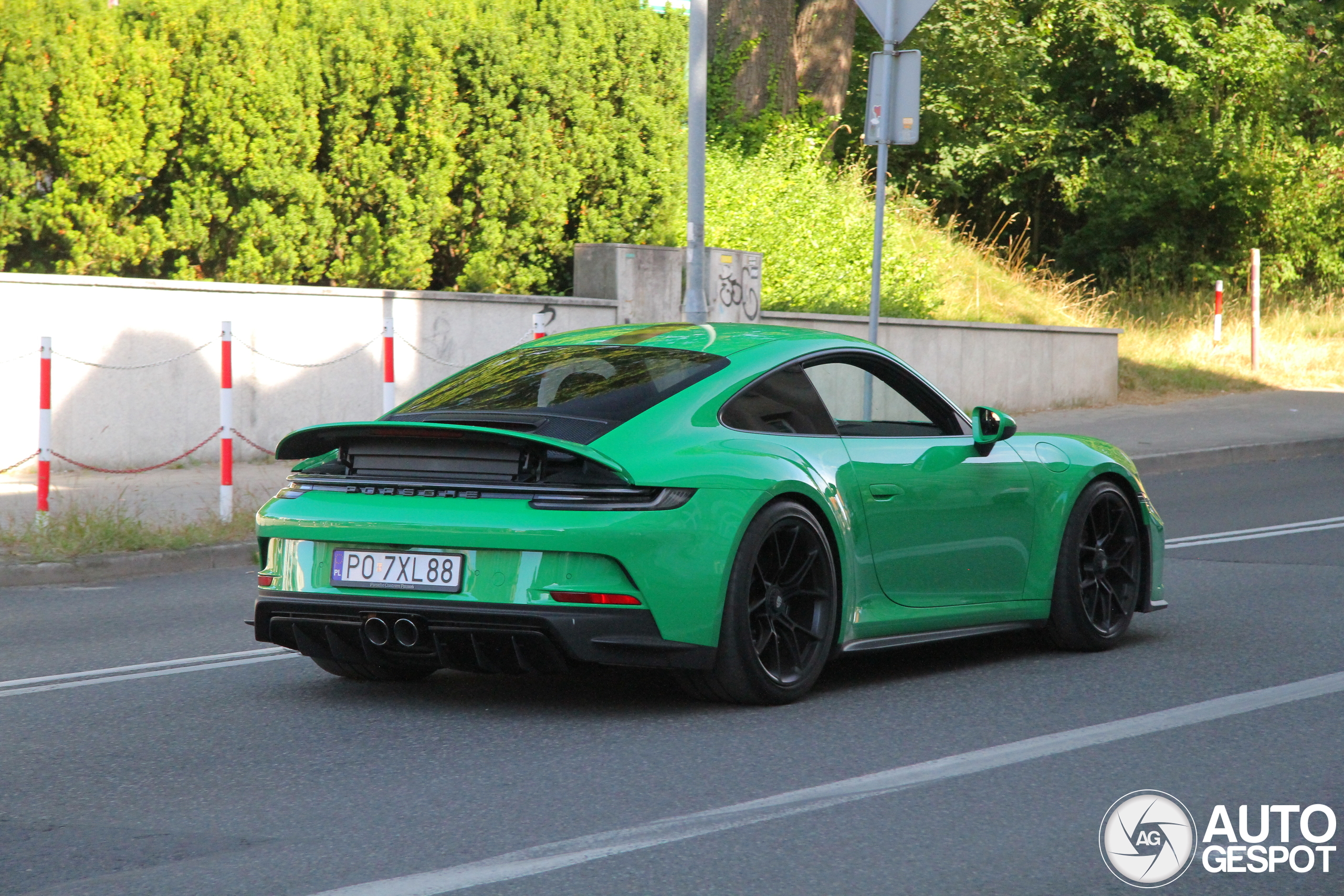 Porsche 992 GT3 Touring