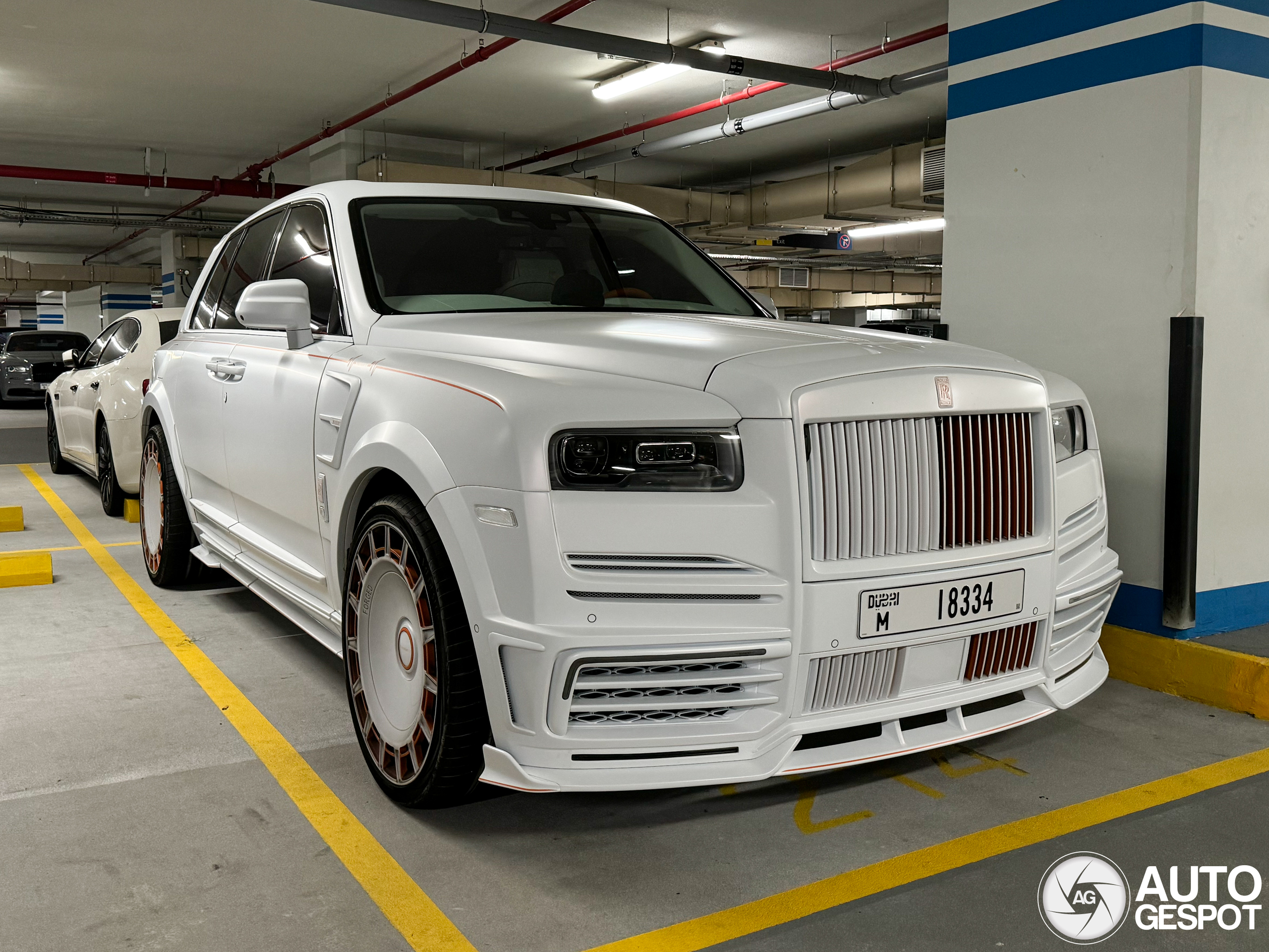 Rolls-Royce Mansory Cullinan Wide Body