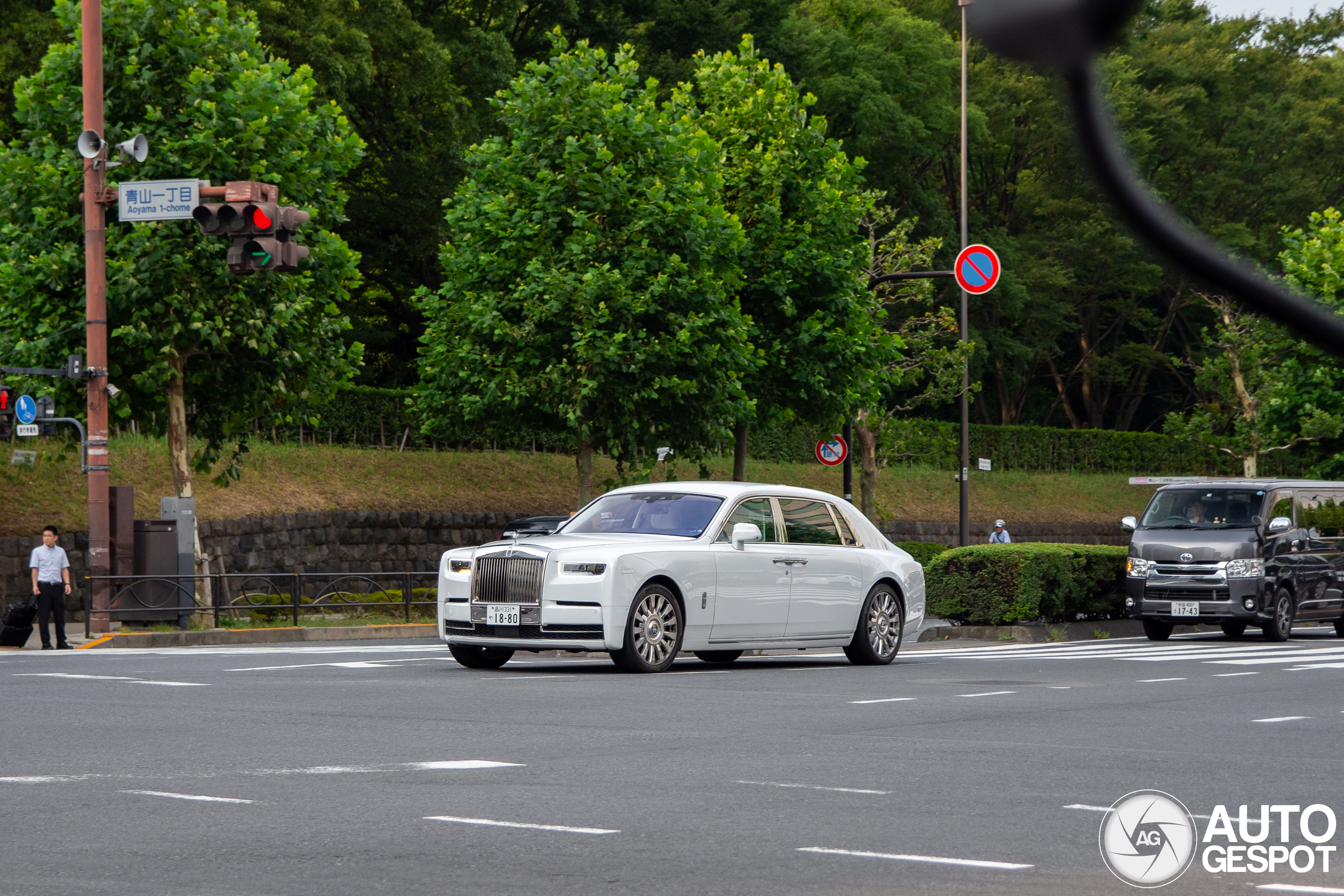 Rolls-Royce Phantom VIII EWB