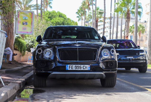 Bentley Bentayga V8