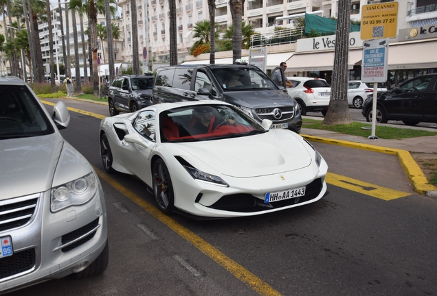 Ferrari F8 Spider