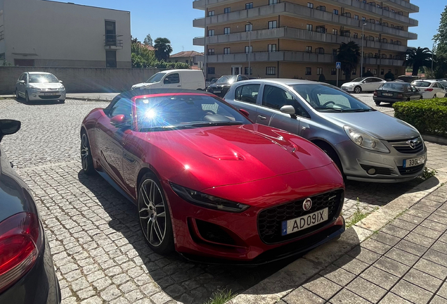 Jaguar F-TYPE P450 AWD Convertible 2020