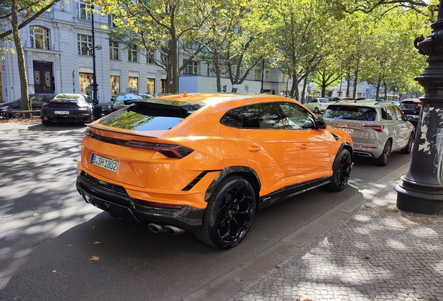 Lamborghini Urus Performante