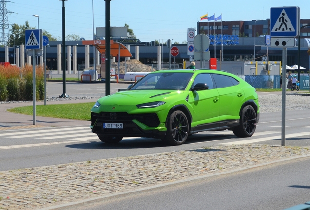 Lamborghini Urus S