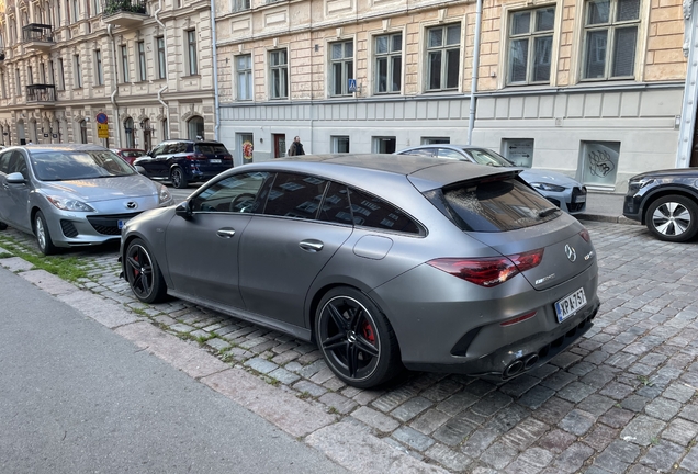 Mercedes-AMG CLA 45 S Shooting Brake X118