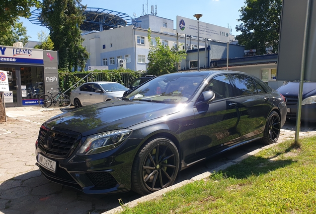 Mercedes-Benz S 63 AMG V222