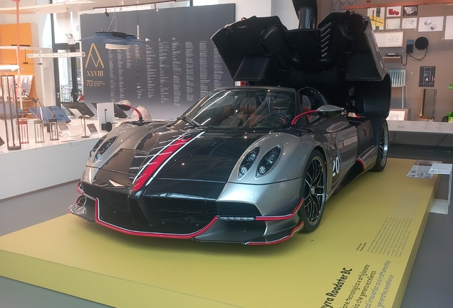 Pagani Huayra Roadster BC