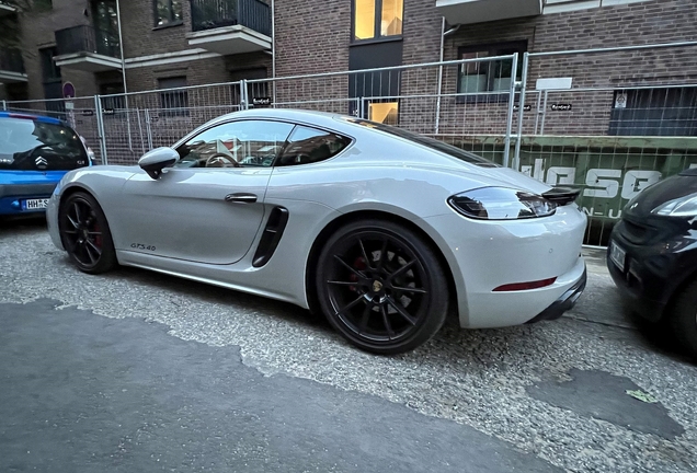 Porsche 718 Cayman GTS 4.0