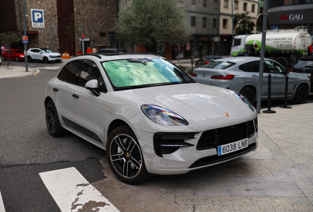 Porsche 95B Macan GTS MkII