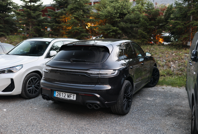 Porsche 95B Macan GTS MkIII