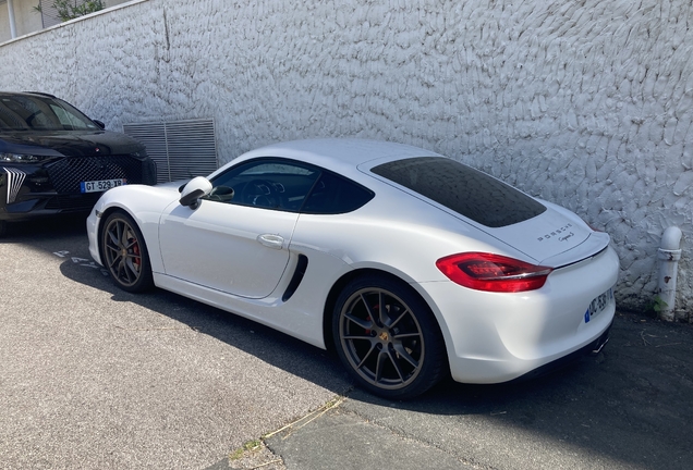 Porsche 981 Cayman S