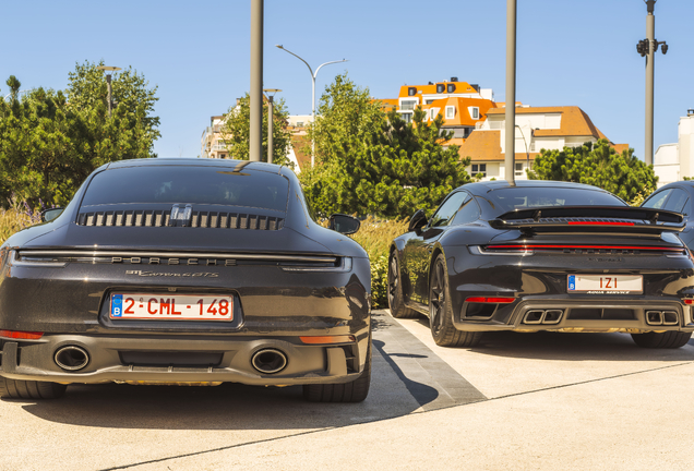 Porsche 992 Carrera 4 GTS