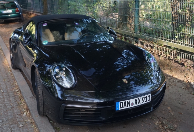 Porsche 992 Carrera S Cabriolet