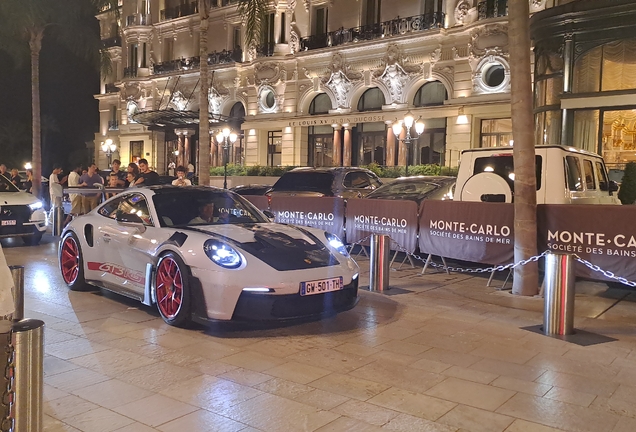 Porsche 992 GT3 RS Weissach Package