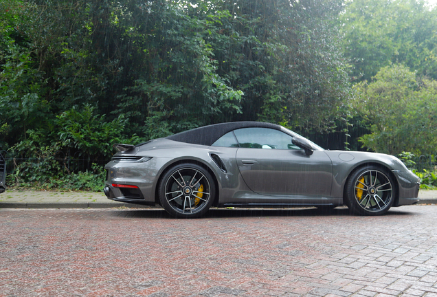 Porsche 992 Turbo S Cabriolet