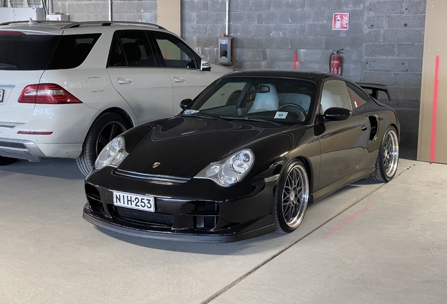 Porsche 996 Turbo