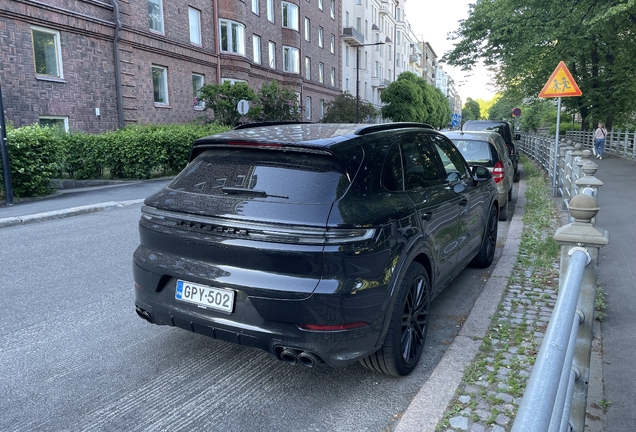 Porsche 9YA Cayenne Turbo E-Hybrid