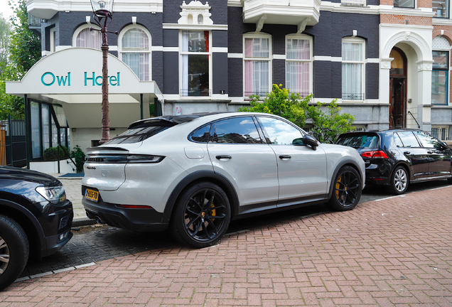 Porsche Cayenne Coupé Turbo E-Hybrid