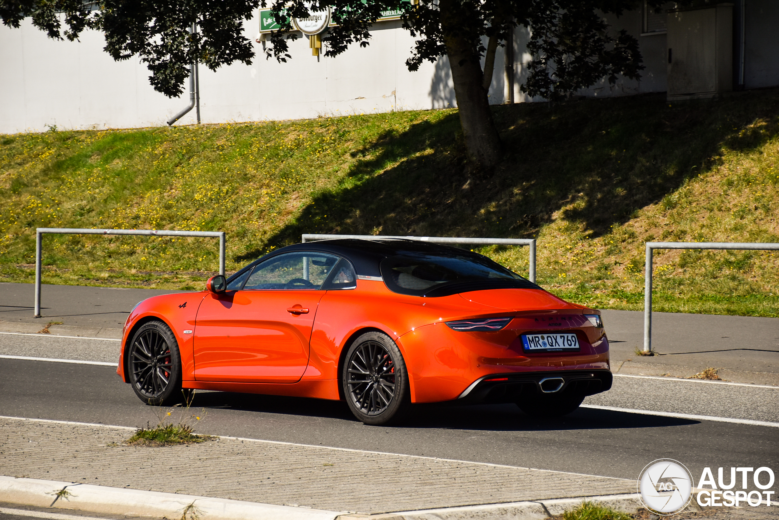 Alpine A110 S