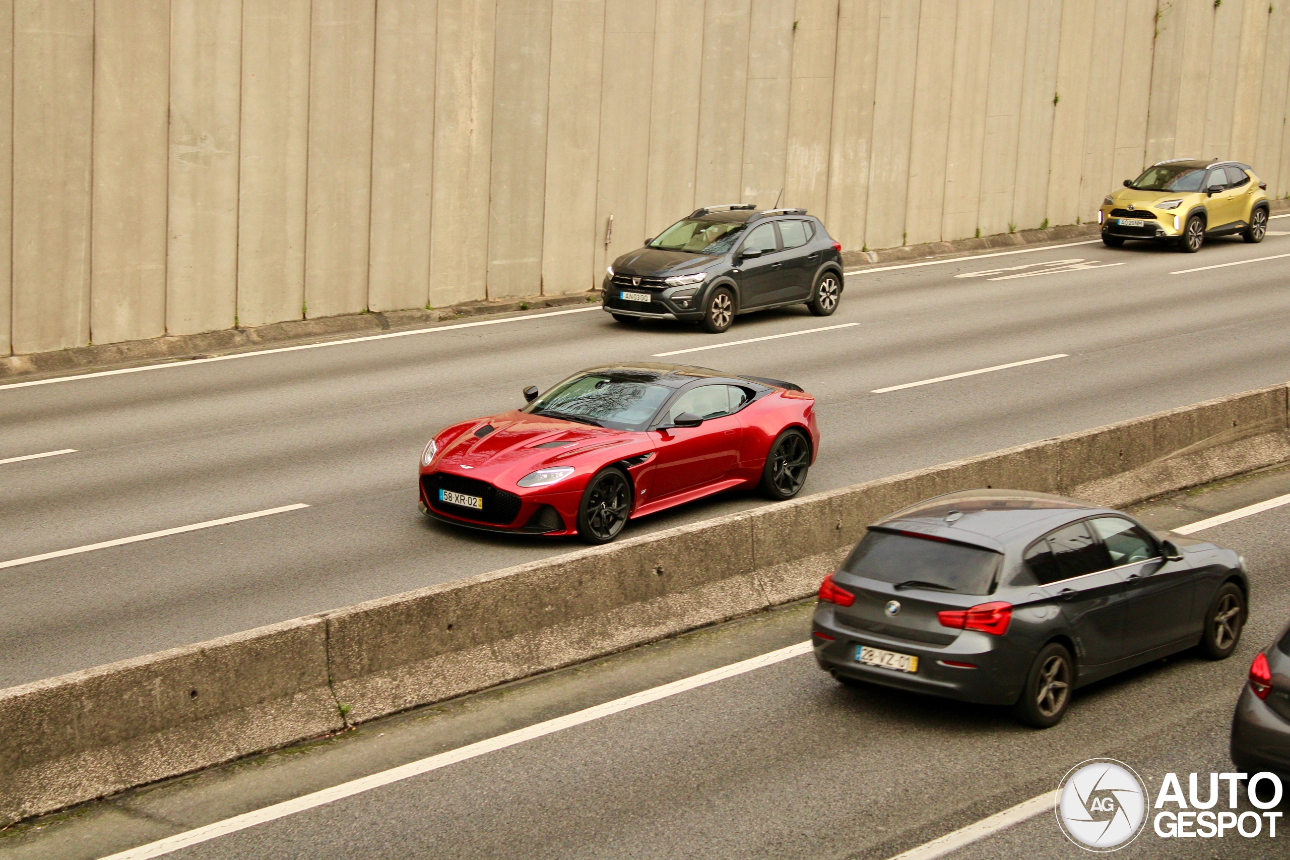 Aston Martin DBS Superleggera