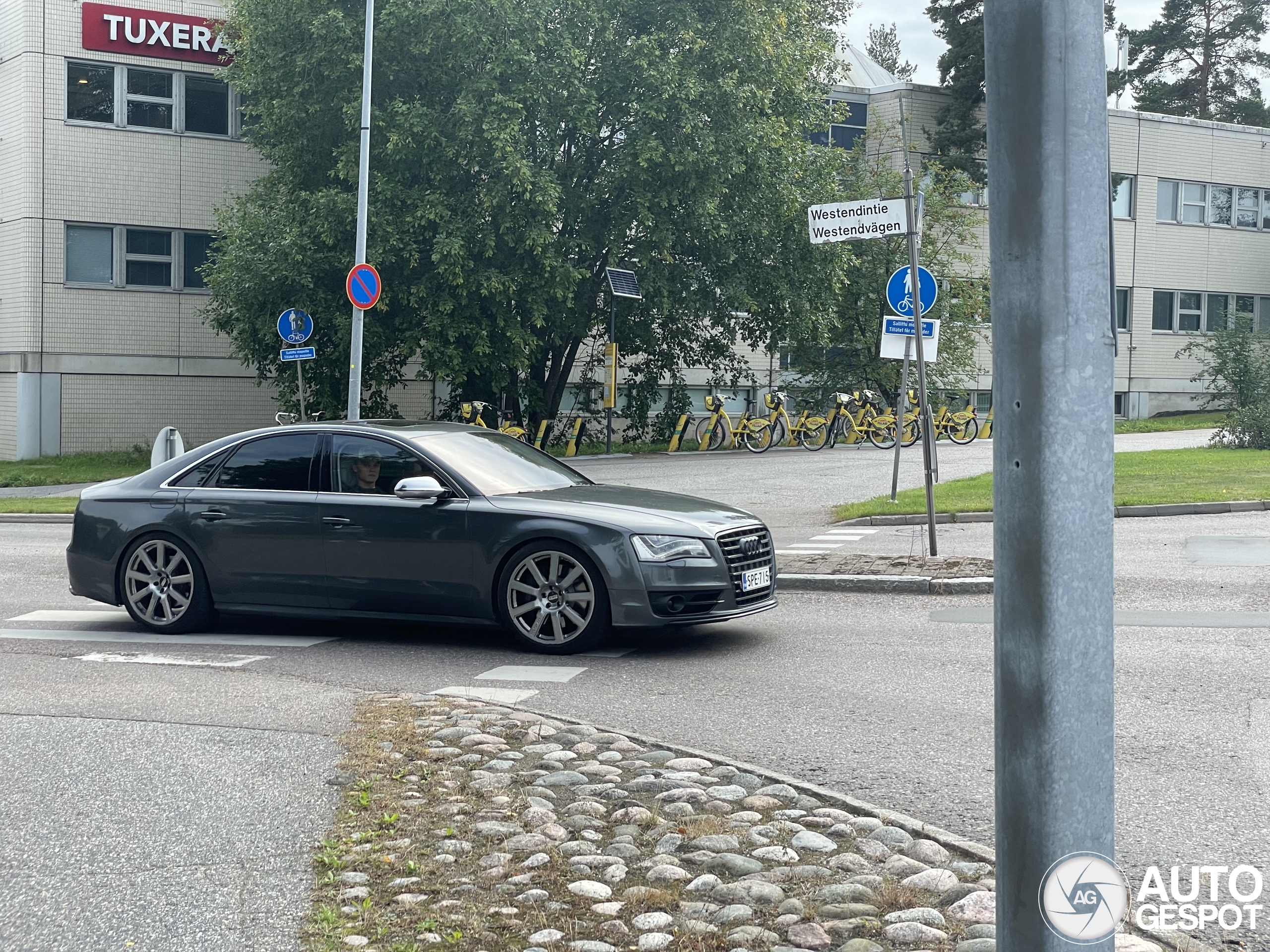 Audi MTM S8 D4