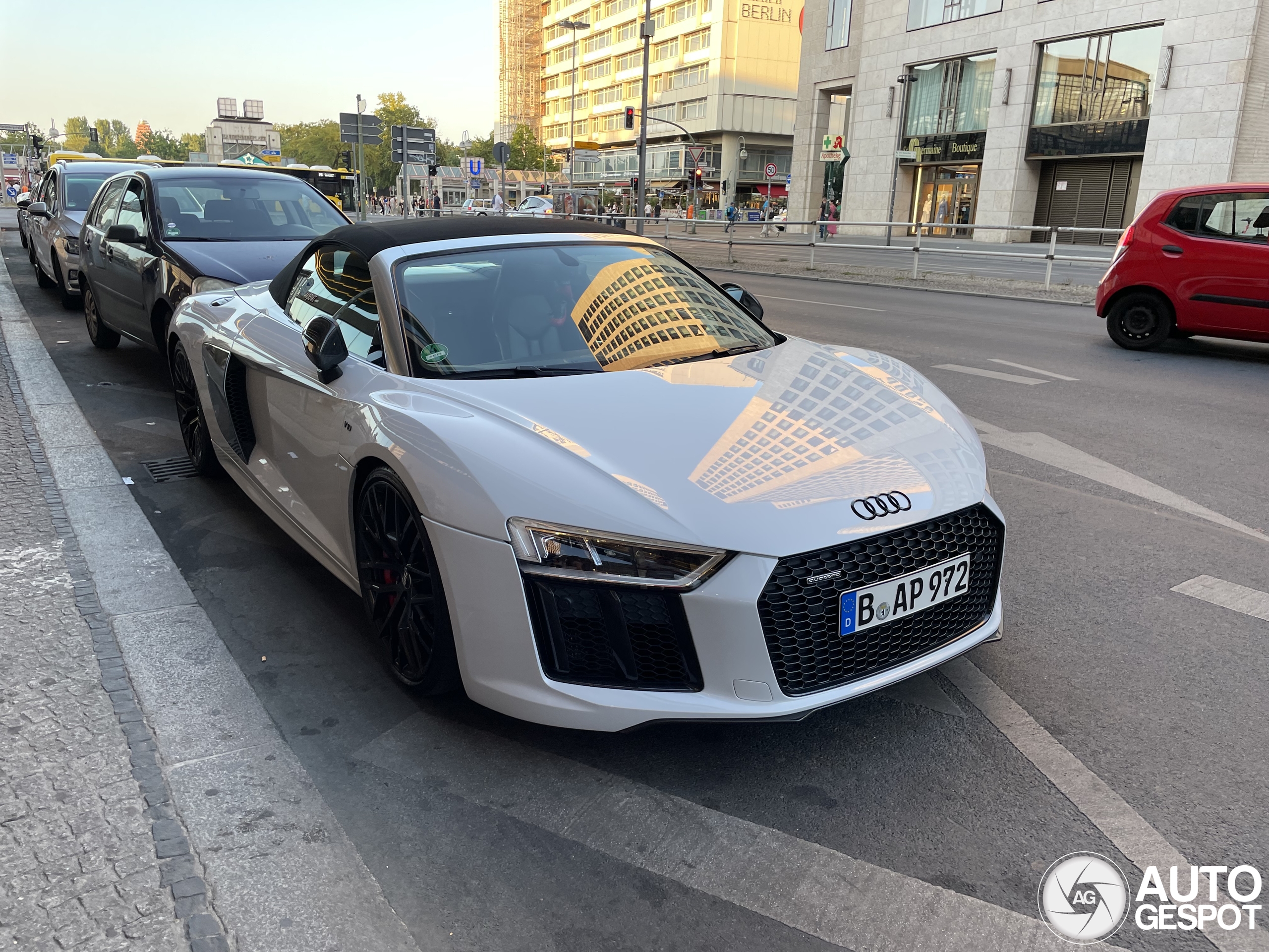 Audi R8 V10 Spyder 2016