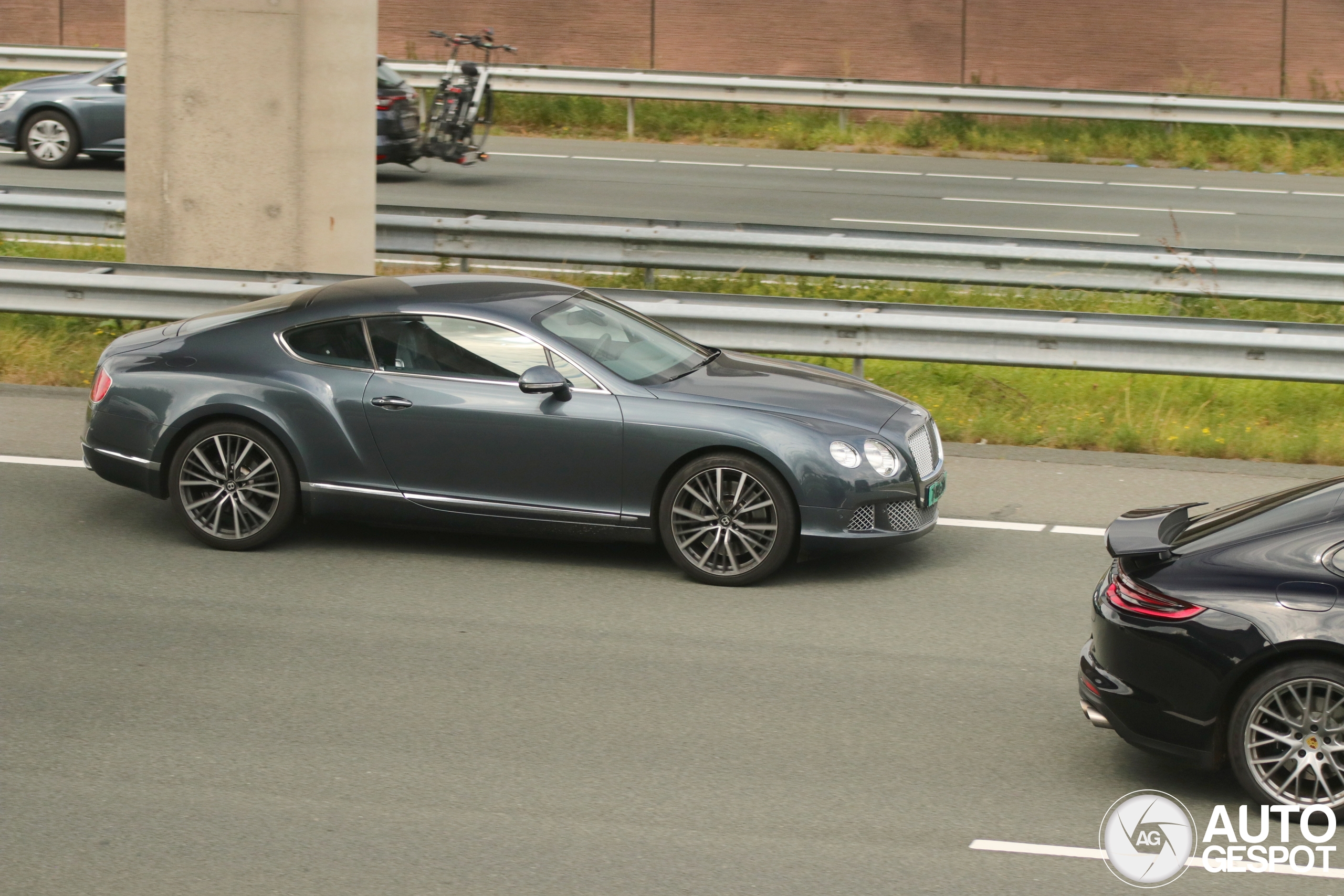 Bentley Continental GT 2012