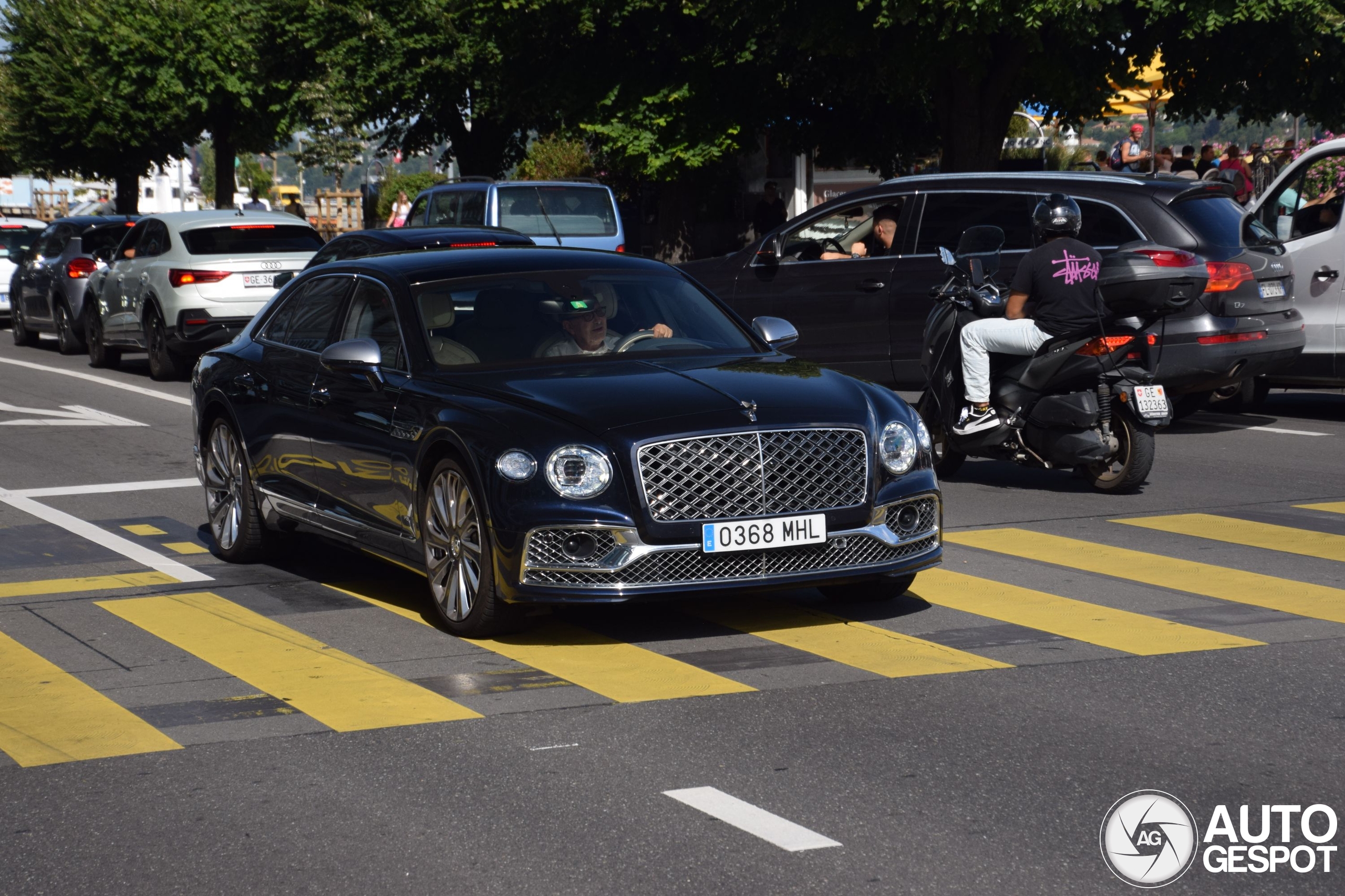 Bentley Flying Spur V8 2022 Mulliner