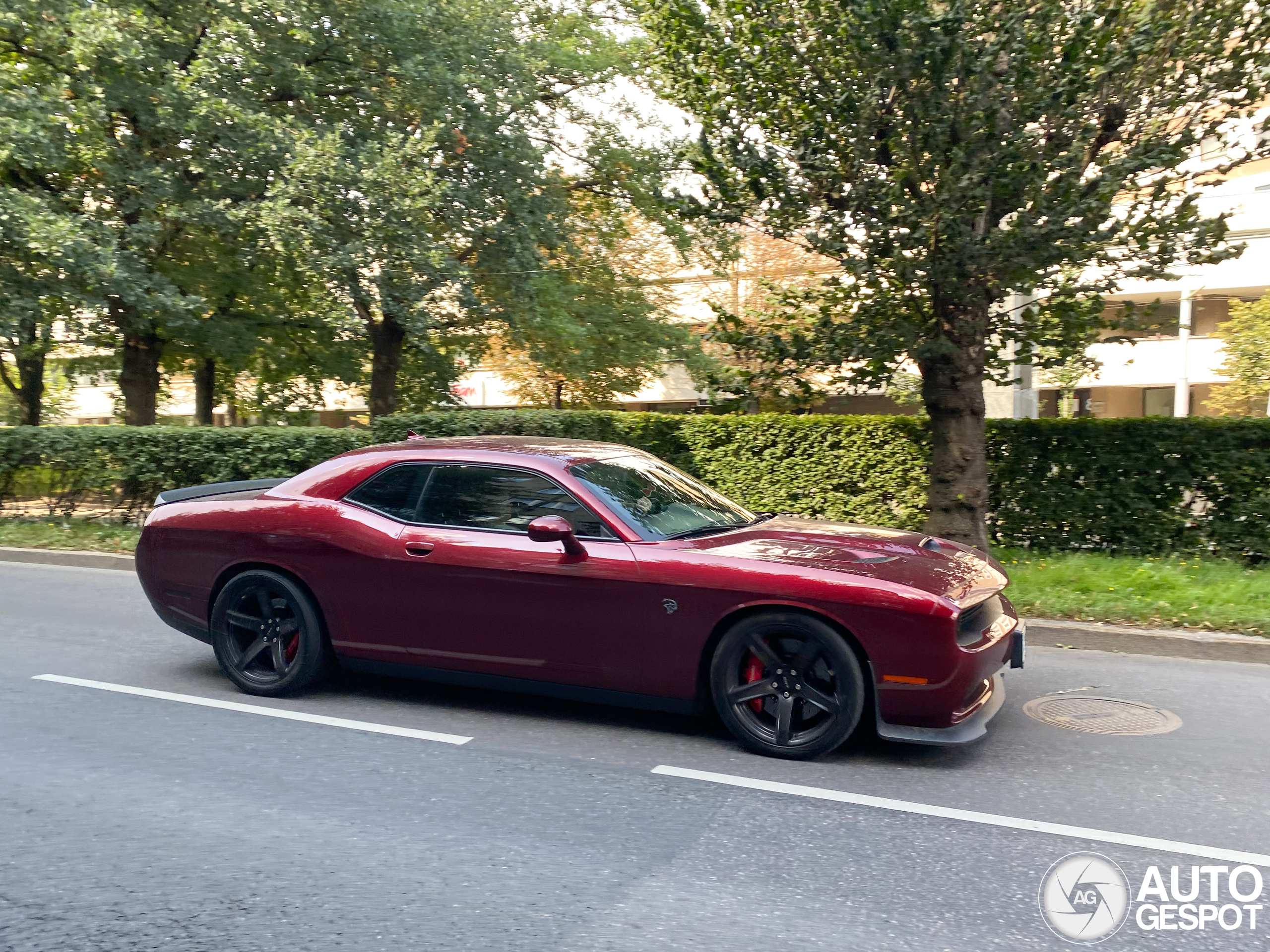 Dodge Challenger SRT Hellcat