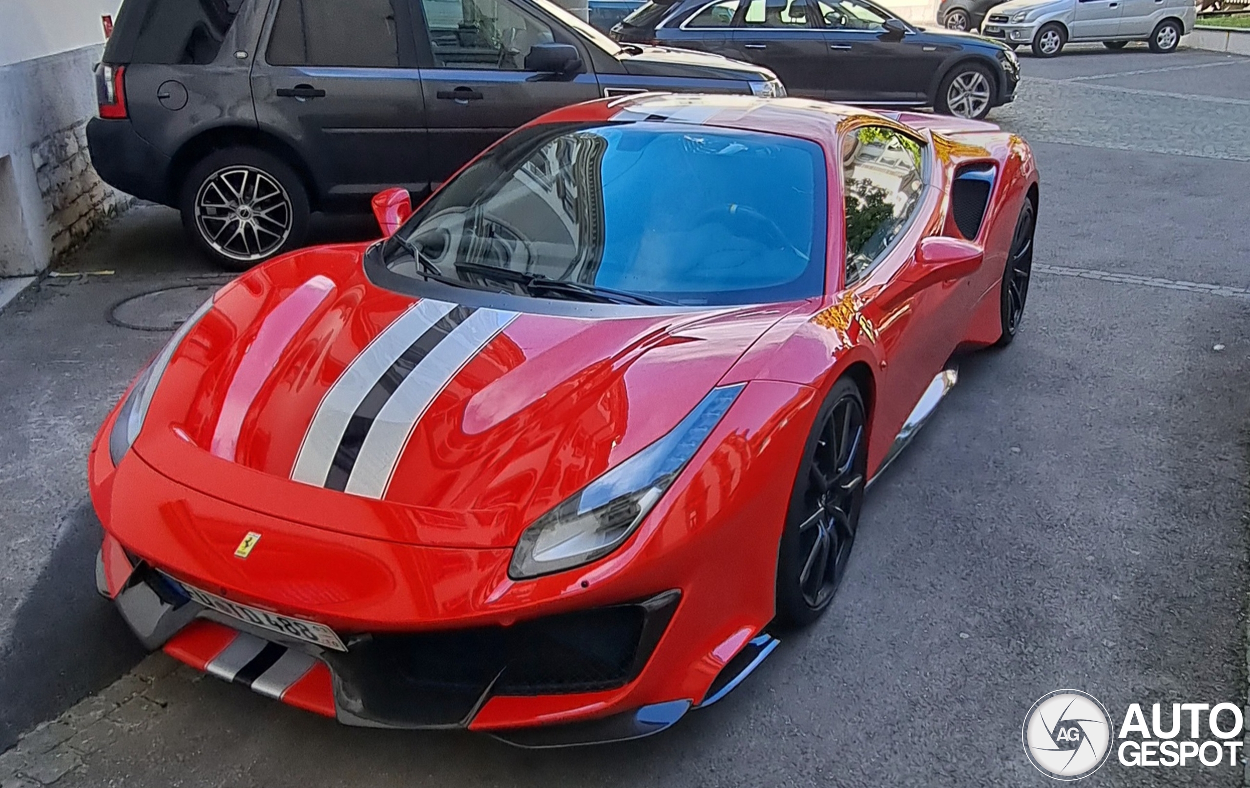 Ferrari 488 Pista