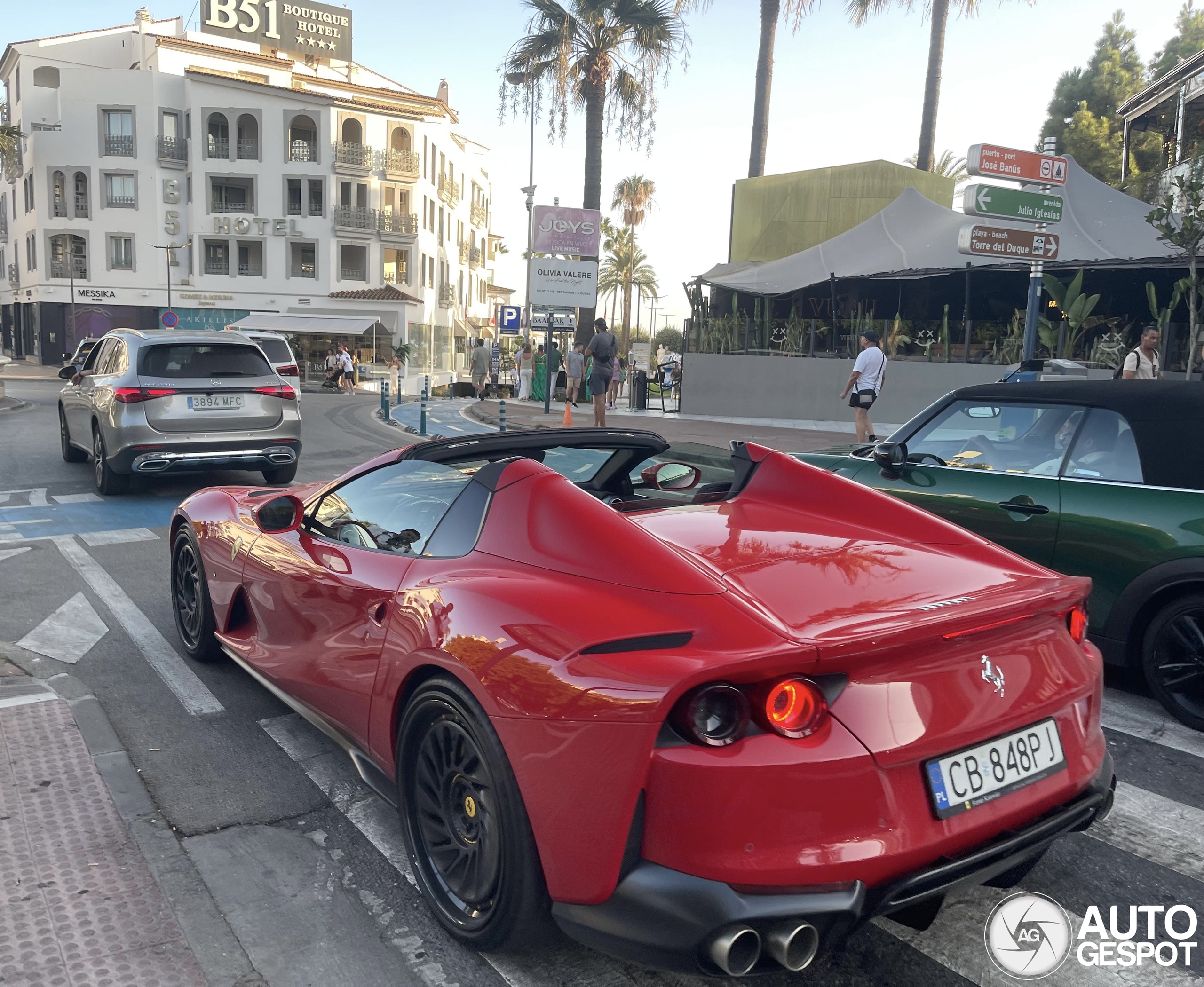 Ferrari 812 GTS