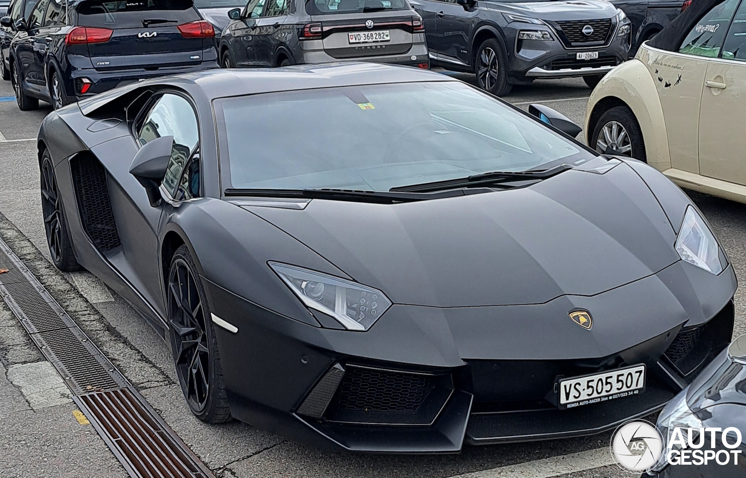 Lamborghini Aventador LP700-4