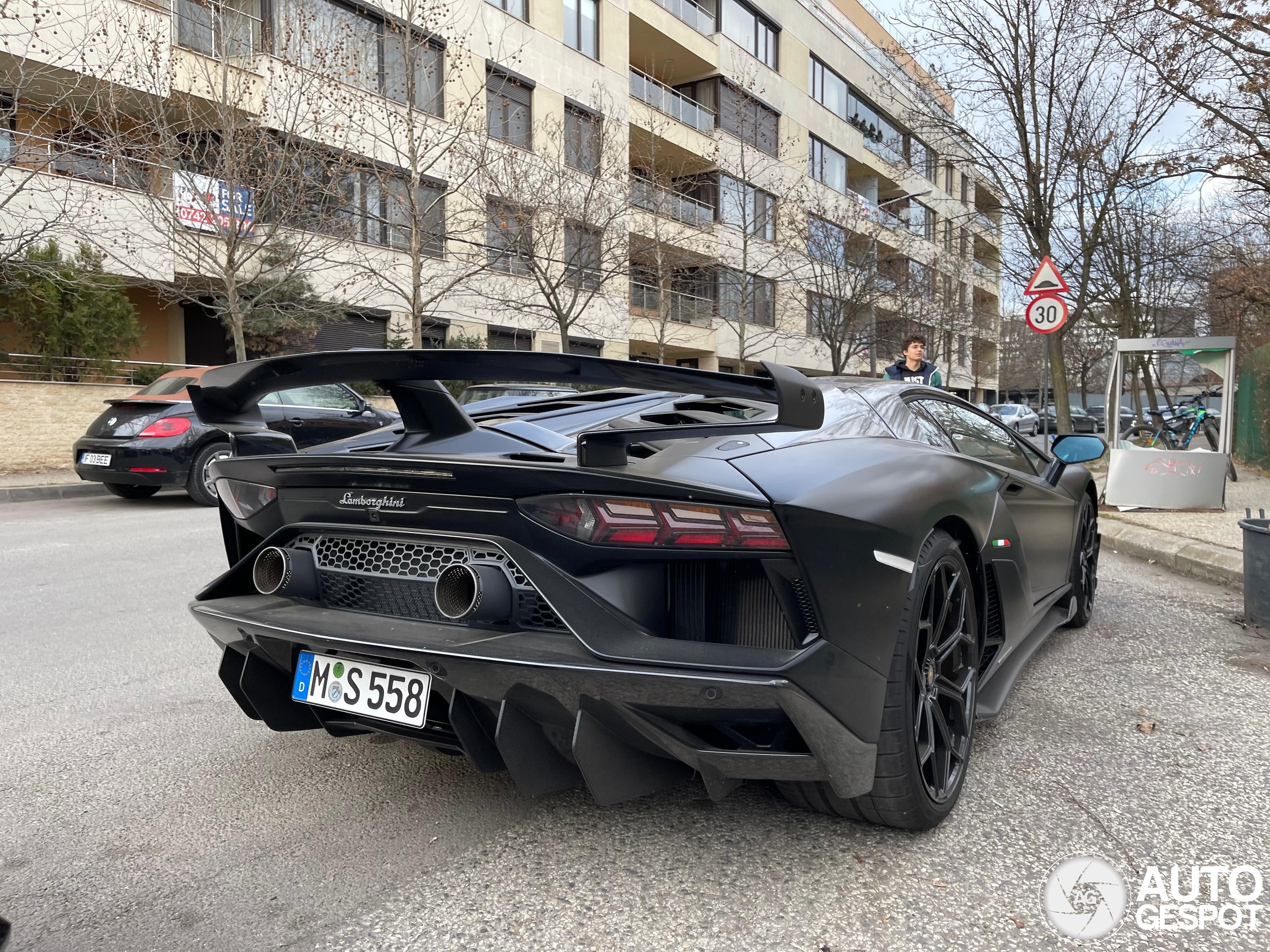 Lamborghini Aventador LP770-4 SVJ