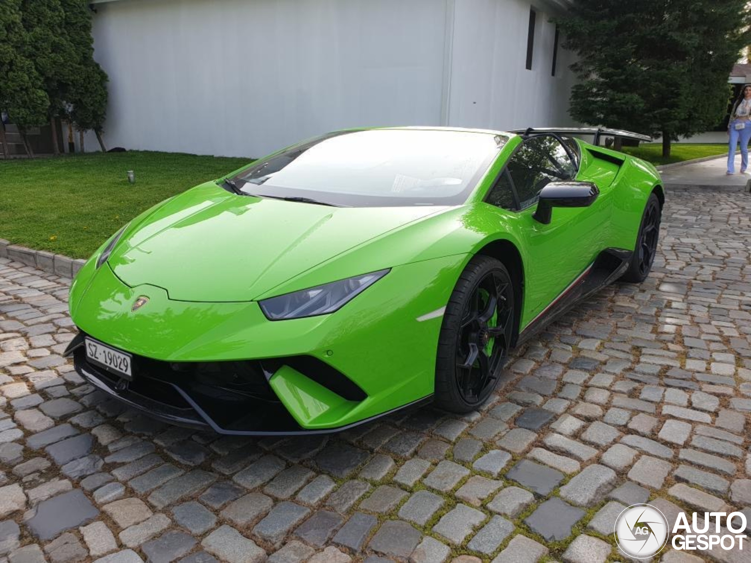 Lamborghini Huracán LP640-4 Performante Spyder