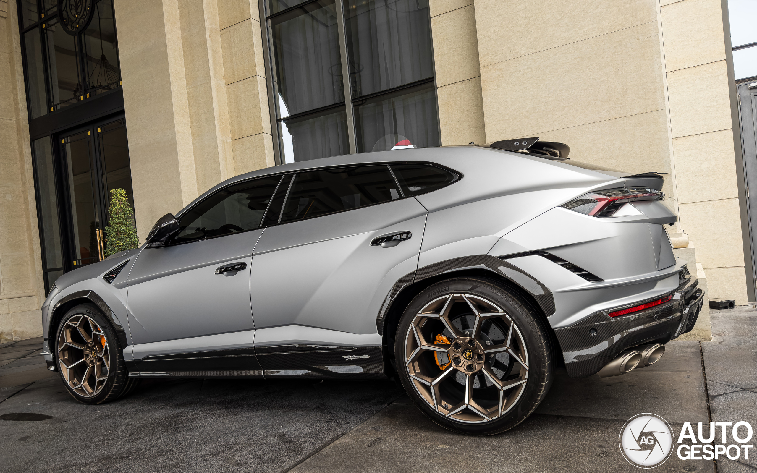 Lamborghini Urus Performante