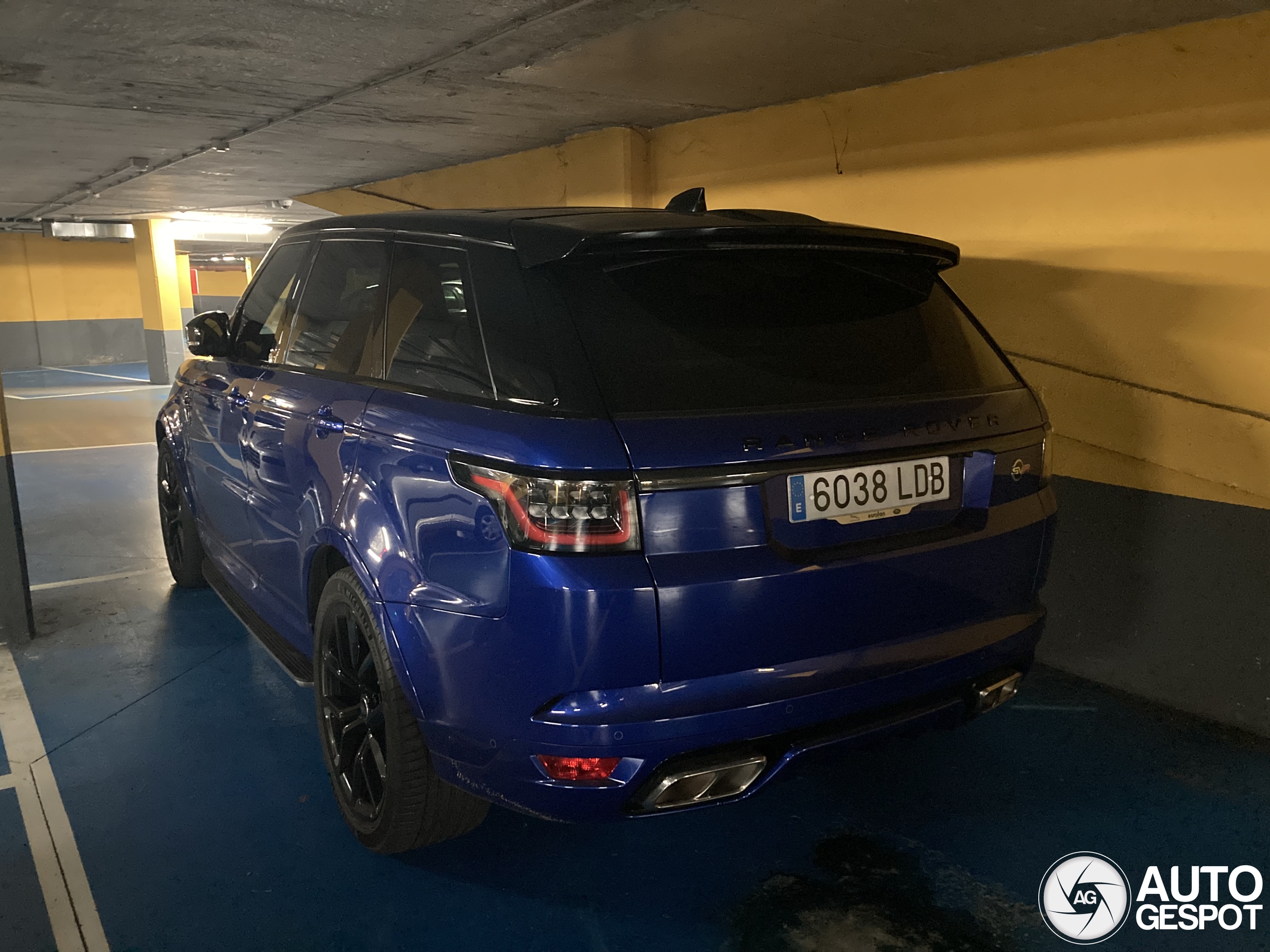 Land Rover Range Rover Sport SVR 2018