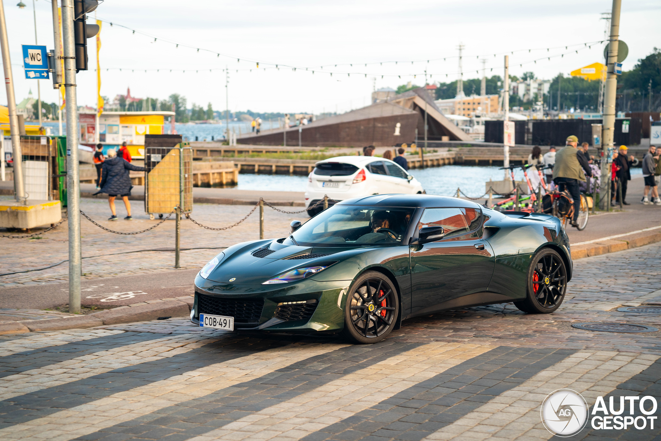 Lotus Evora 400