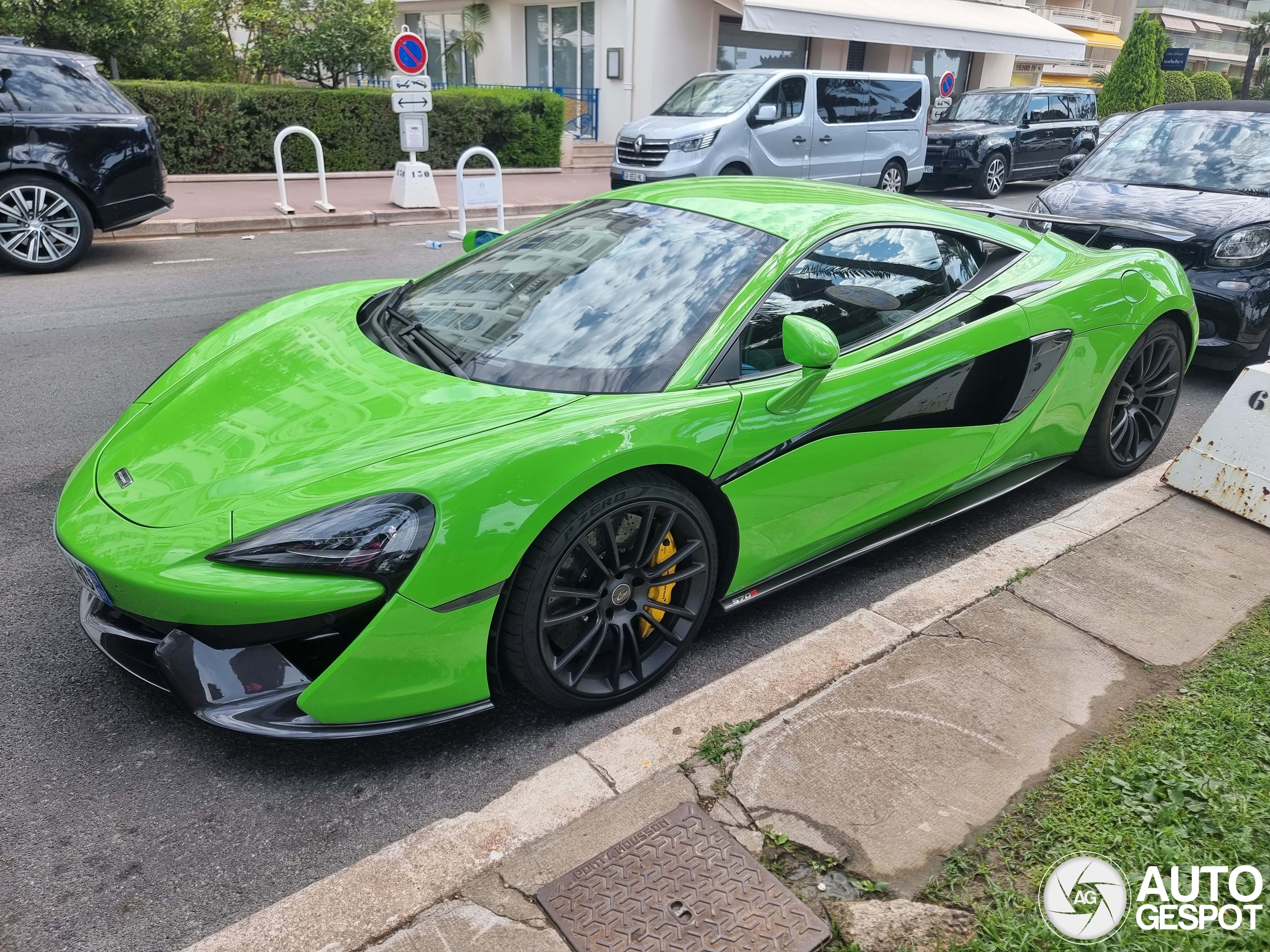 McLaren 570S