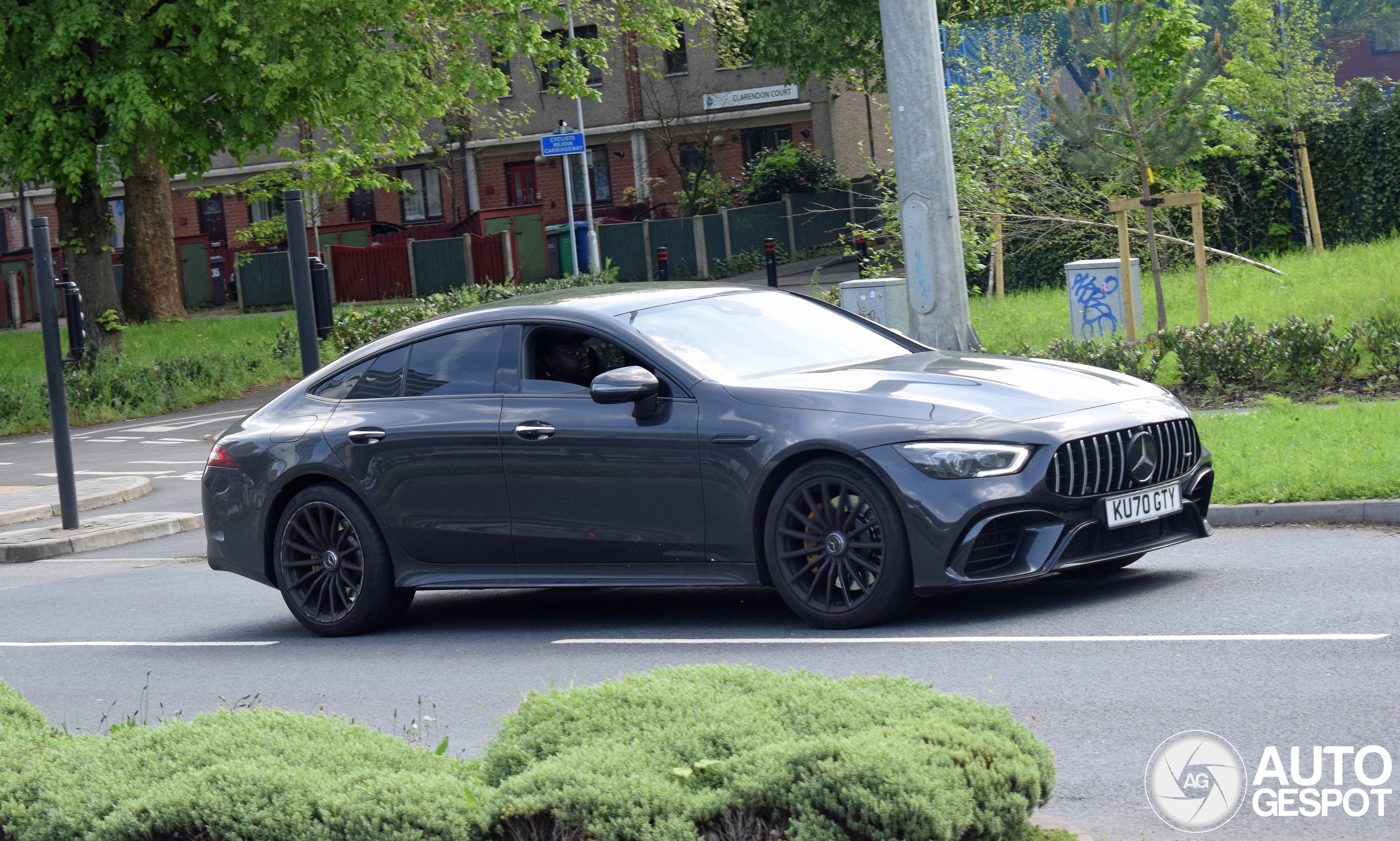 Mercedes-AMG GT 63 S X290