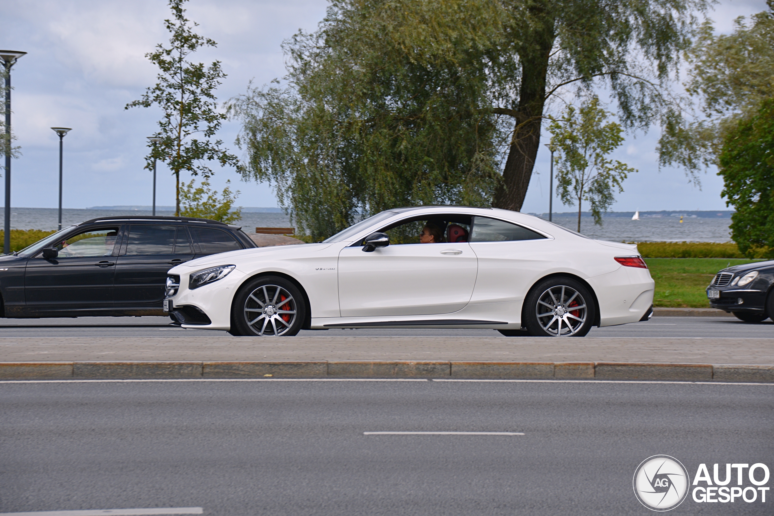 Mercedes-AMG S 63 Coupé C217