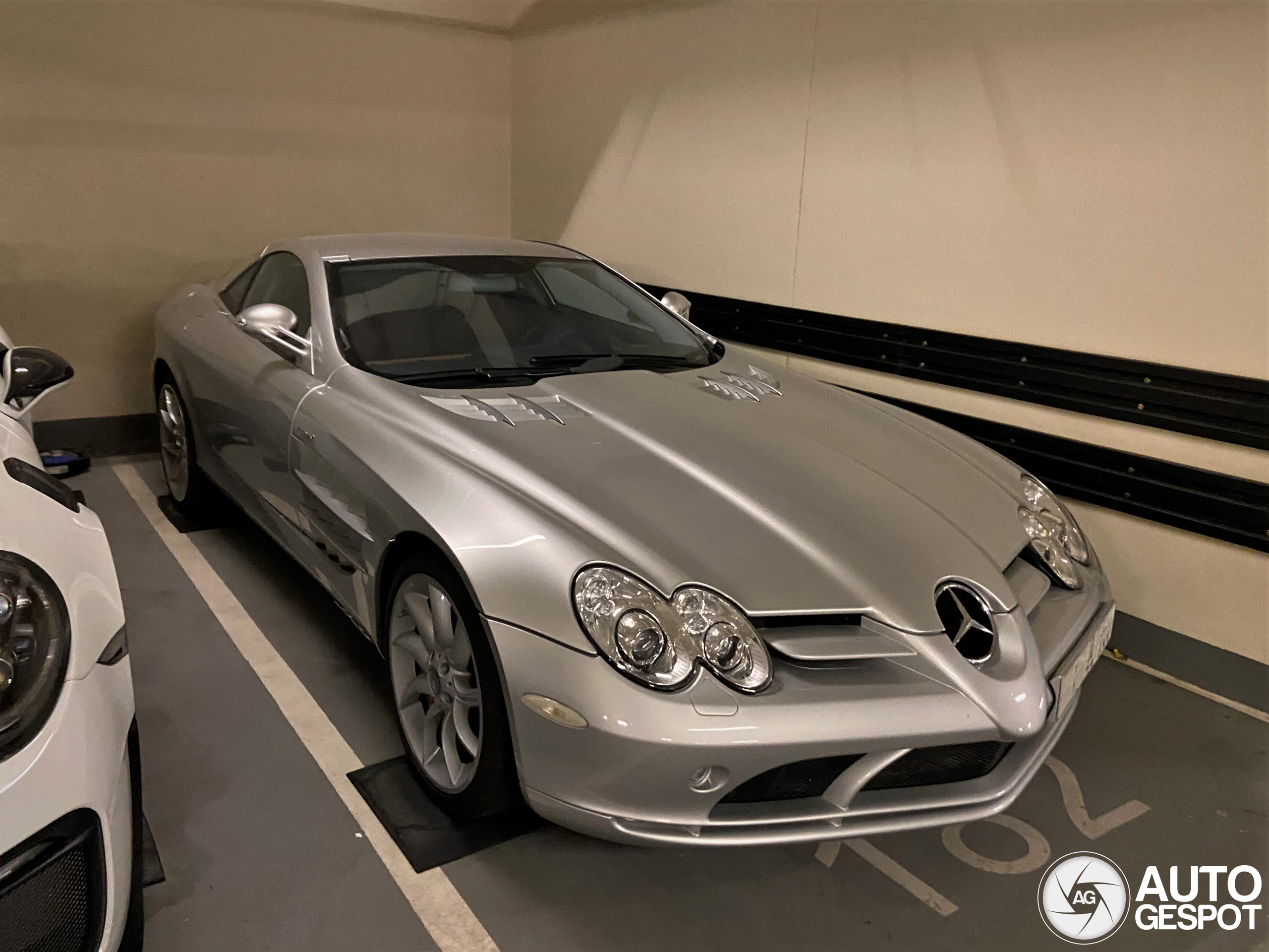 Mercedes-Benz SLR McLaren